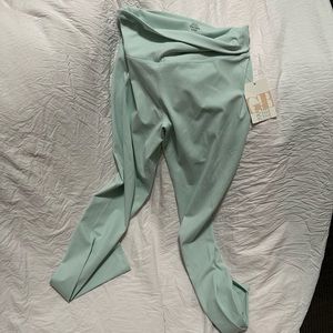 Light blue soft leggings.